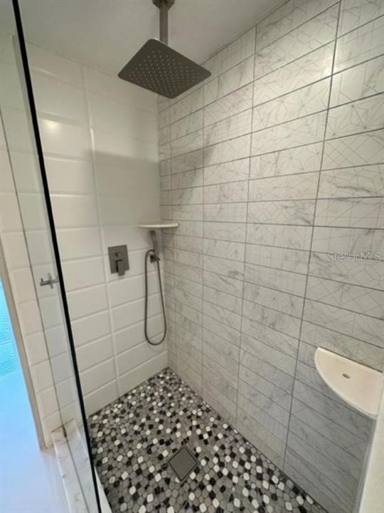 En Renta: $3,450 (2 camas, 2 baños, 1827 Pies cuadrados)
