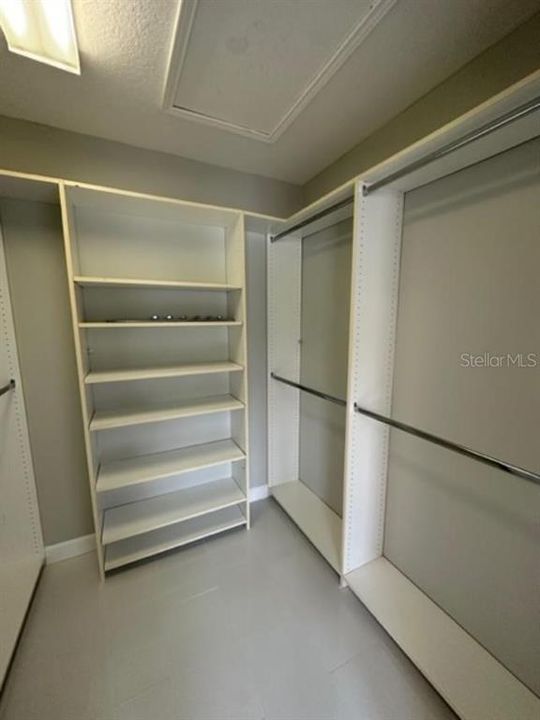En Renta: $3,450 (2 camas, 2 baños, 1827 Pies cuadrados)