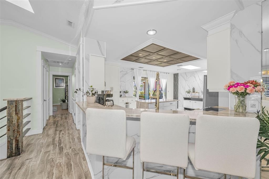 En Venta: $744,900 (4 camas, 3 baños, 3228 Pies cuadrados)
