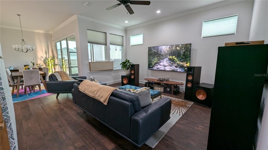 For Rent: $3,200 (4 beds, 3 baths, 2156 Square Feet)