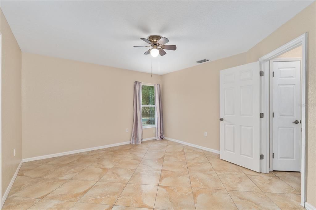 Active With Contract: $265,000 (3 beds, 2 baths, 1623 Square Feet)