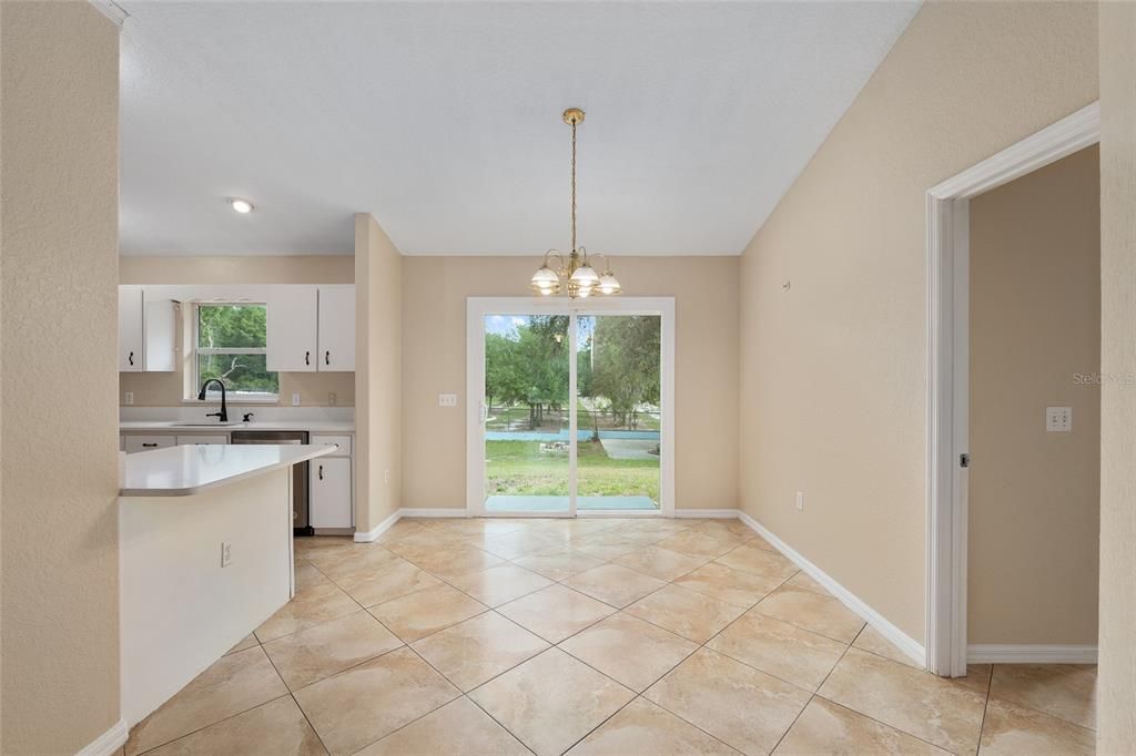 Active With Contract: $265,000 (3 beds, 2 baths, 1623 Square Feet)