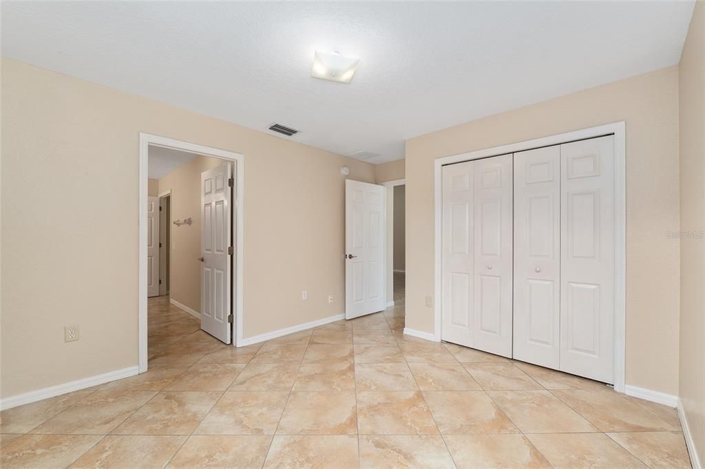 Active With Contract: $265,000 (3 beds, 2 baths, 1623 Square Feet)