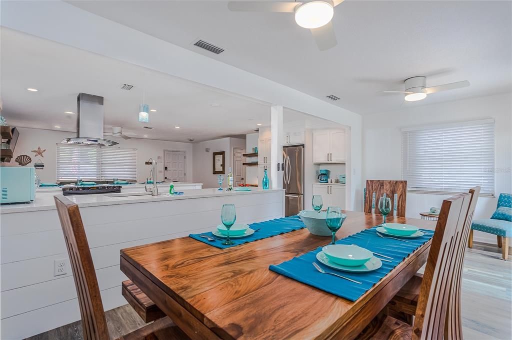 For Sale: $749,000 (3 beds, 2 baths, 1434 Square Feet)