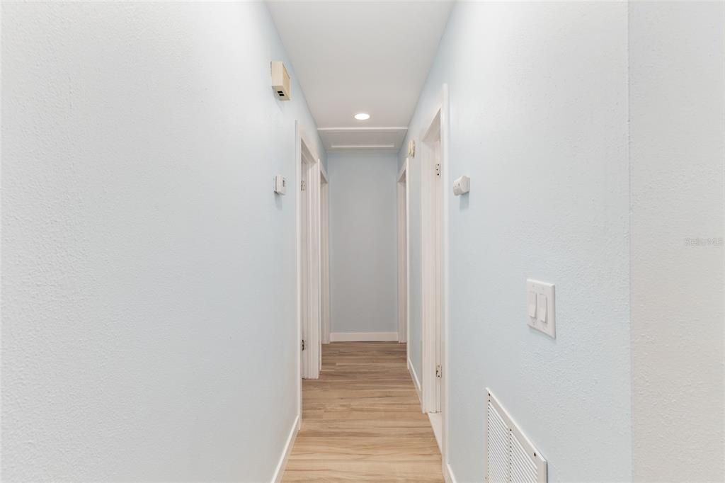 Active With Contract: $369,900 (3 beds, 2 baths, 1242 Square Feet)