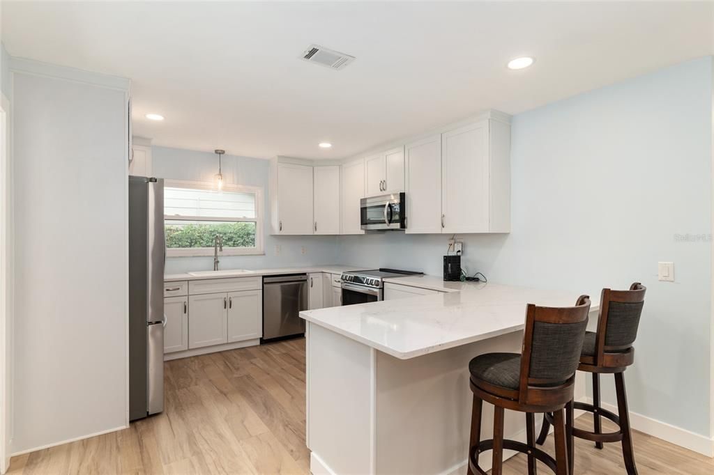 Active With Contract: $369,900 (3 beds, 2 baths, 1242 Square Feet)