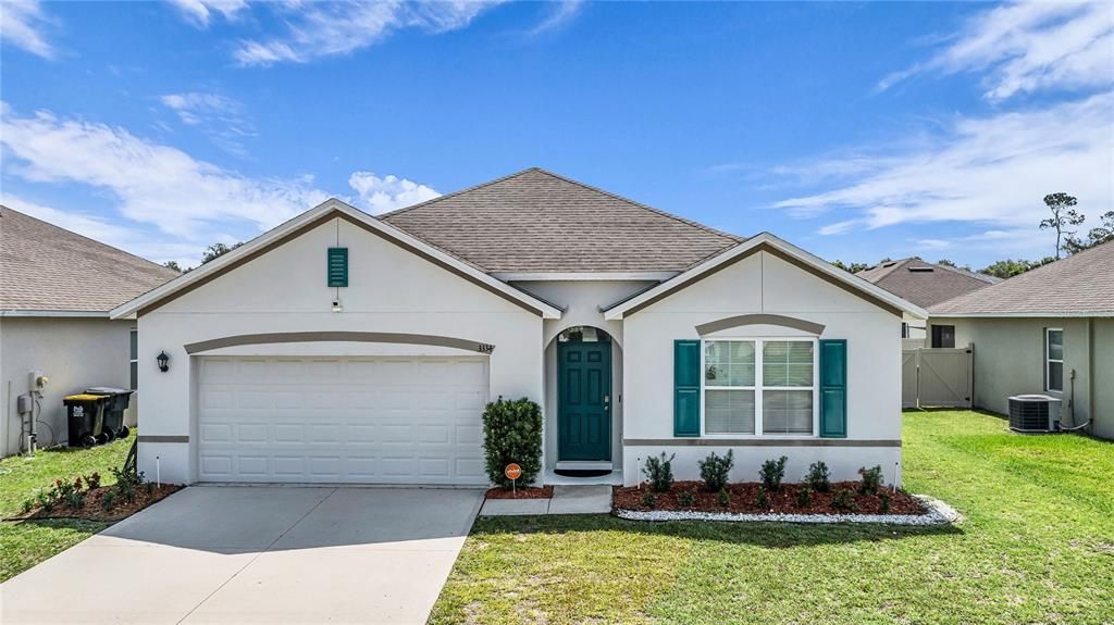 For Sale: $349,900 (4 beds, 2 baths, 1851 Square Feet)