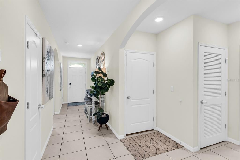 For Sale: $349,900 (4 beds, 2 baths, 1851 Square Feet)