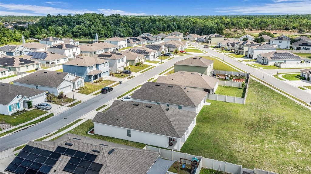 For Sale: $349,900 (4 beds, 2 baths, 1851 Square Feet)
