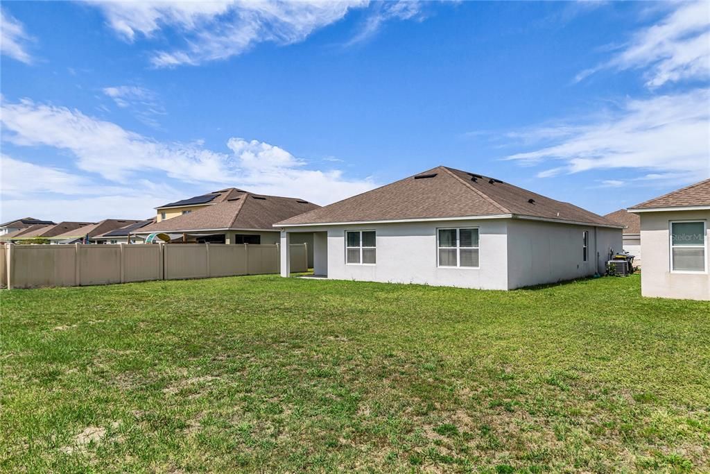 For Sale: $349,900 (4 beds, 2 baths, 1851 Square Feet)