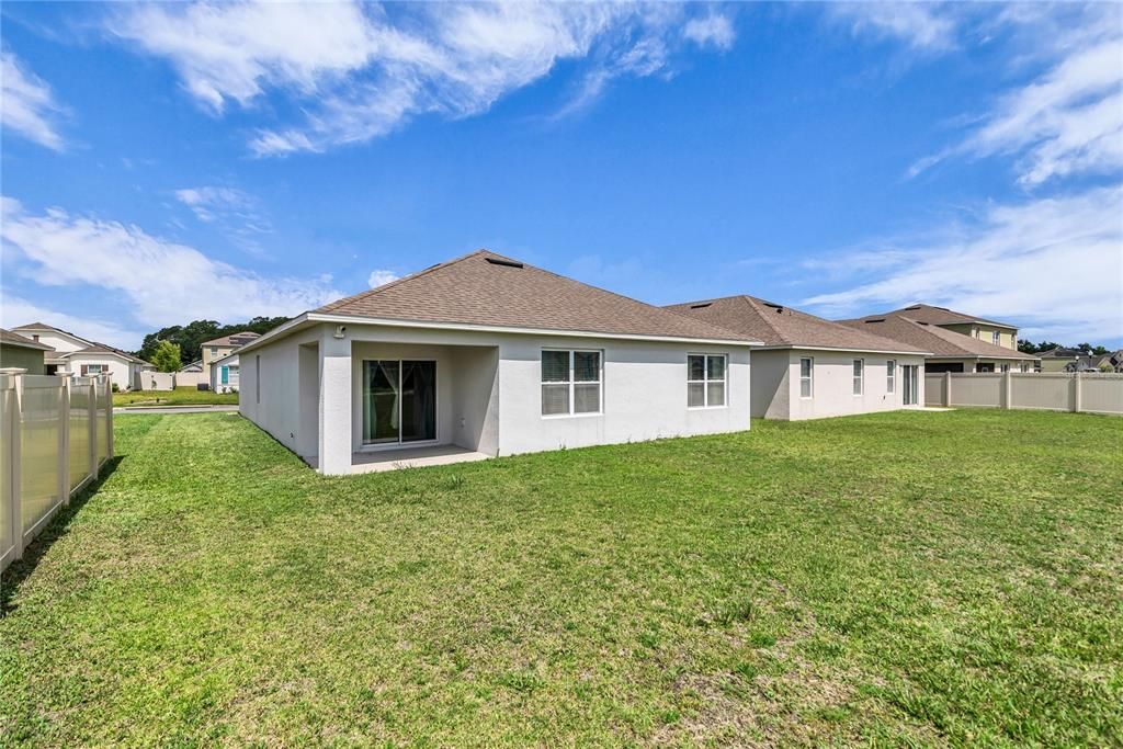 For Sale: $349,900 (4 beds, 2 baths, 1851 Square Feet)