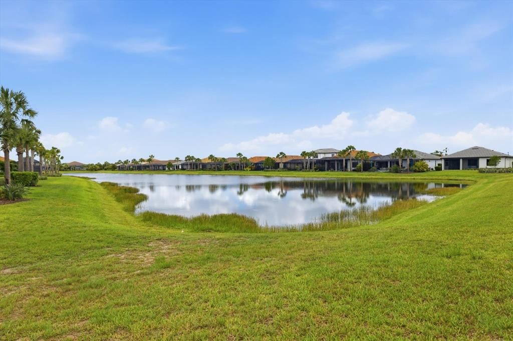 For Sale: $999,000 (3 beds, 3 baths, 2875 Square Feet)
