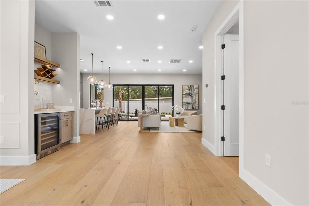 En Venta: $1,590,000 (5 camas, 4 baños, 3358 Pies cuadrados)