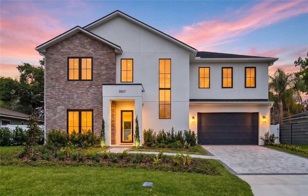 En Venta: $1,590,000 (5 camas, 4 baños, 3358 Pies cuadrados)