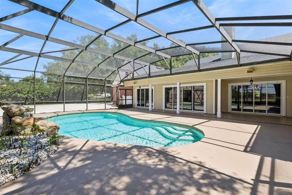 For Sale: $1,095,000 (4 beds, 3 baths, 3414 Square Feet)