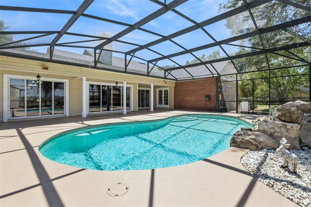 For Sale: $1,095,000 (4 beds, 3 baths, 3414 Square Feet)