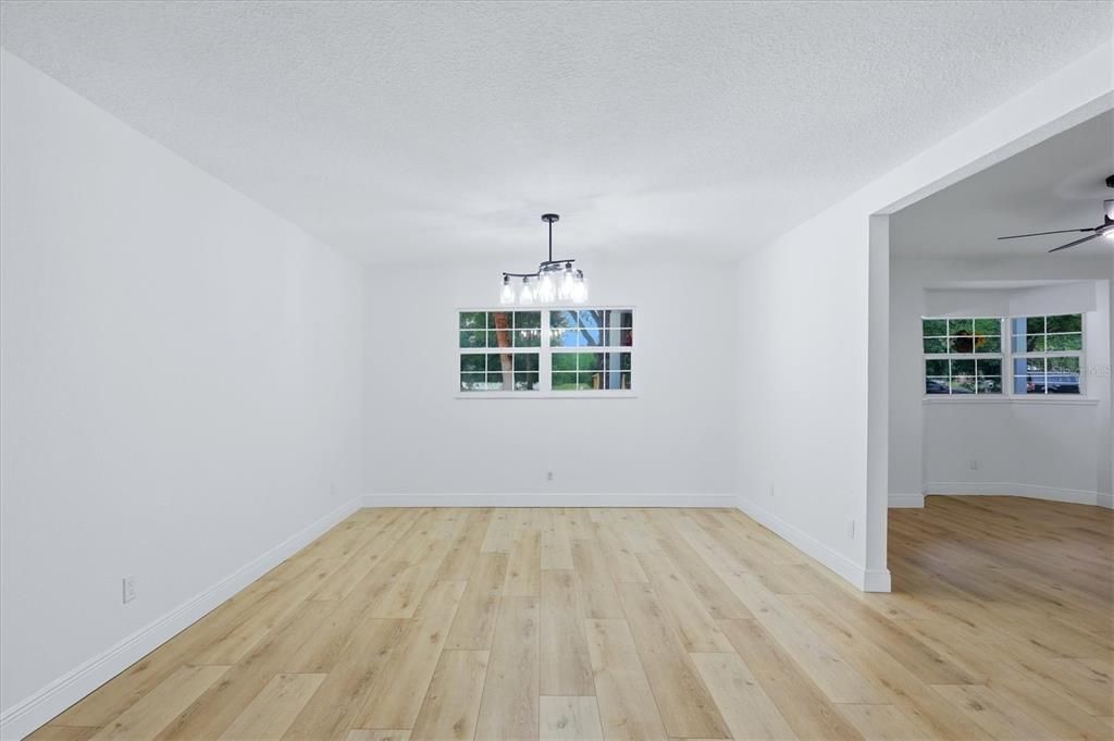 Active With Contract: $549,900 (3 beds, 2 baths, 1904 Square Feet)