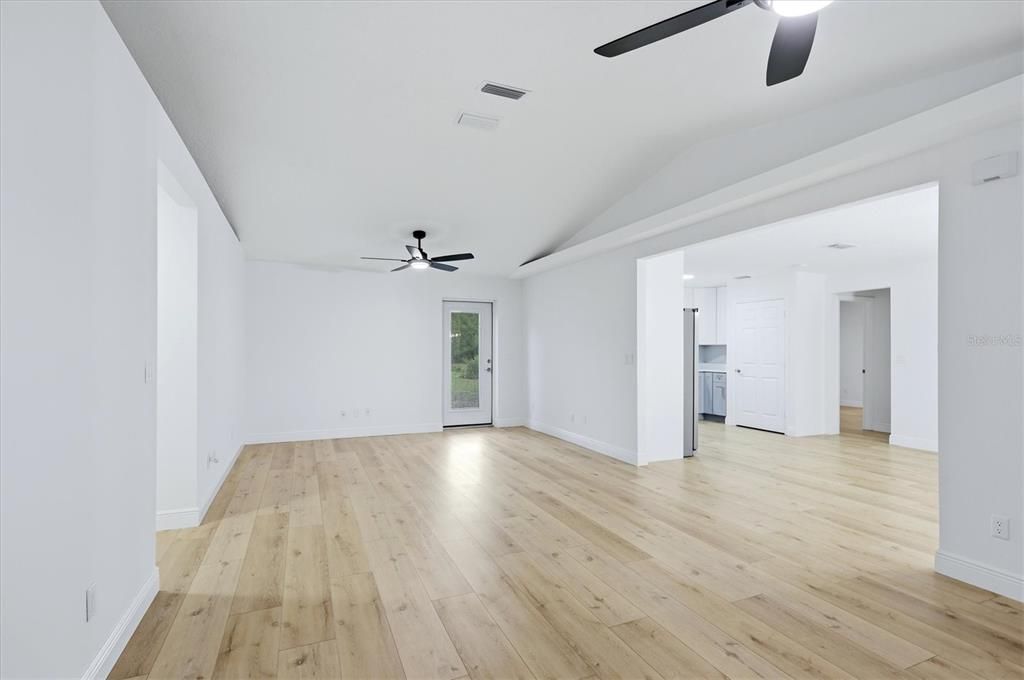 Active With Contract: $549,900 (3 beds, 2 baths, 1904 Square Feet)