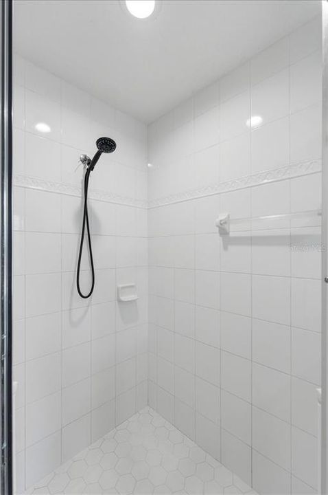 For Sale: $579,000 (5 beds, 3 baths, 2746 Square Feet)