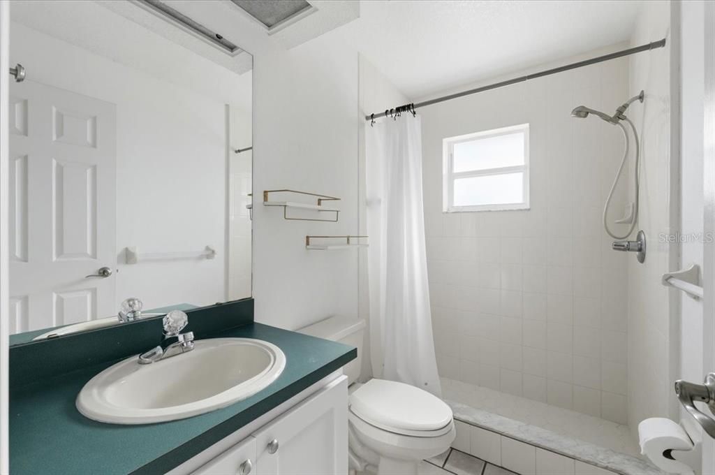 For Sale: $579,000 (5 beds, 3 baths, 2746 Square Feet)