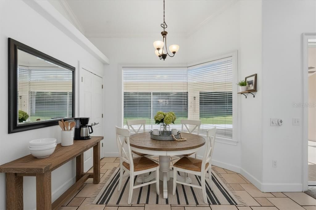 For Sale: $579,000 (5 beds, 3 baths, 2746 Square Feet)