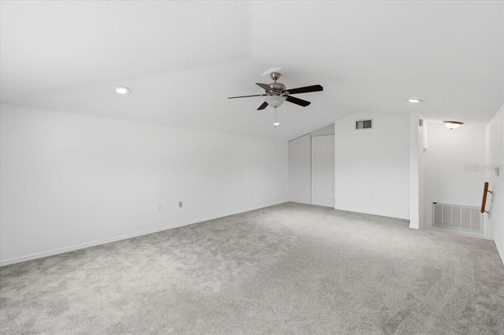For Sale: $579,000 (5 beds, 3 baths, 2746 Square Feet)