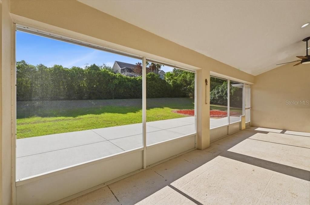 For Sale: $579,000 (5 beds, 3 baths, 2746 Square Feet)