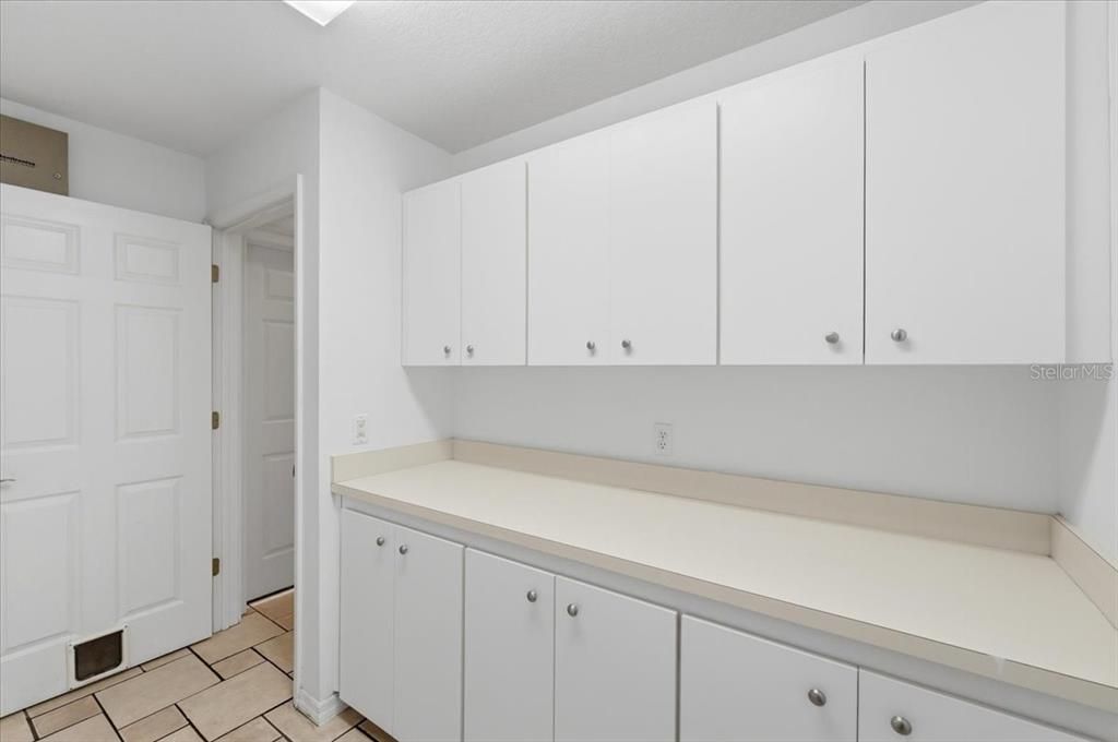 For Sale: $579,000 (5 beds, 3 baths, 2746 Square Feet)