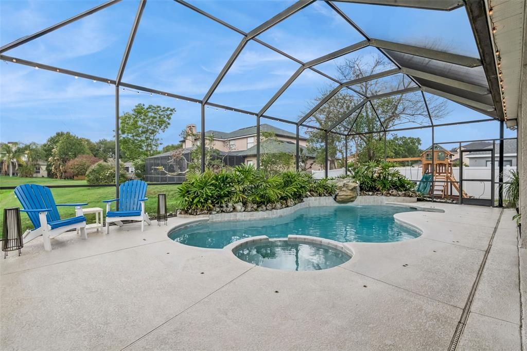Active With Contract: $765,000 (5 beds, 4 baths, 3333 Square Feet)