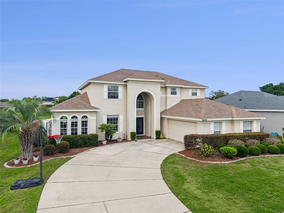 Active With Contract: $765,000 (5 beds, 4 baths, 3333 Square Feet)