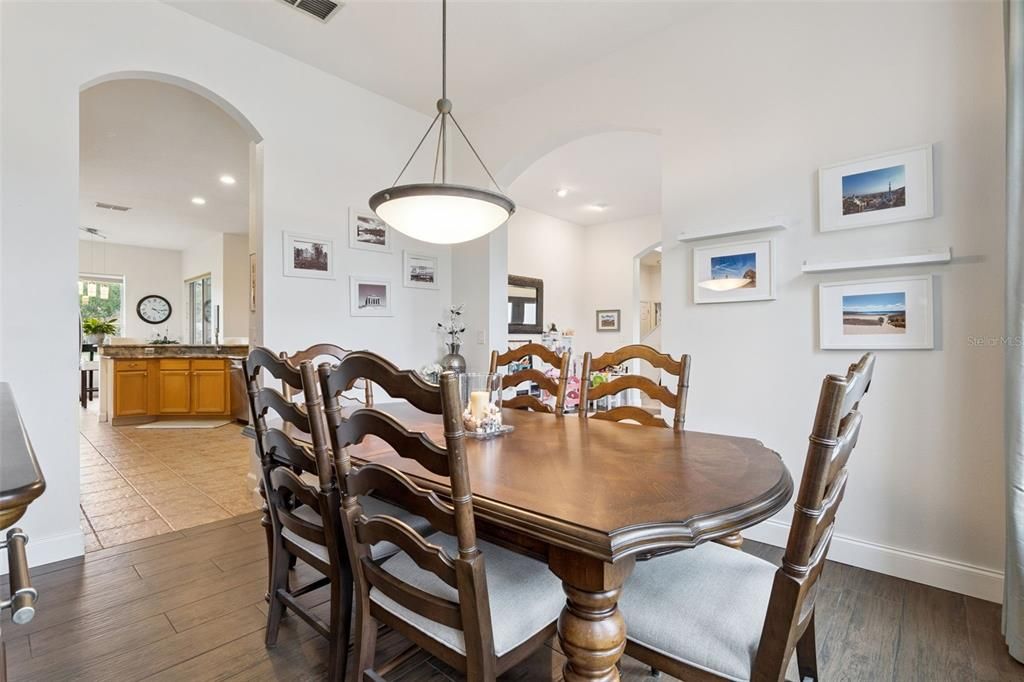 Active With Contract: $765,000 (5 beds, 4 baths, 3333 Square Feet)