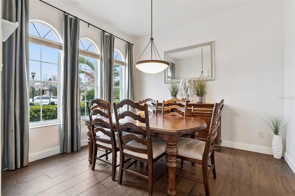 Active With Contract: $765,000 (5 beds, 4 baths, 3333 Square Feet)