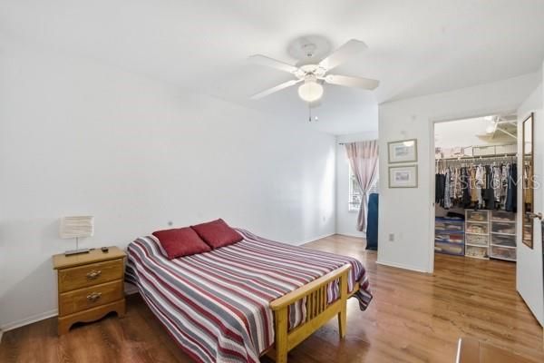 For Sale: $195,000 (2 beds, 2 baths, 1098 Square Feet)