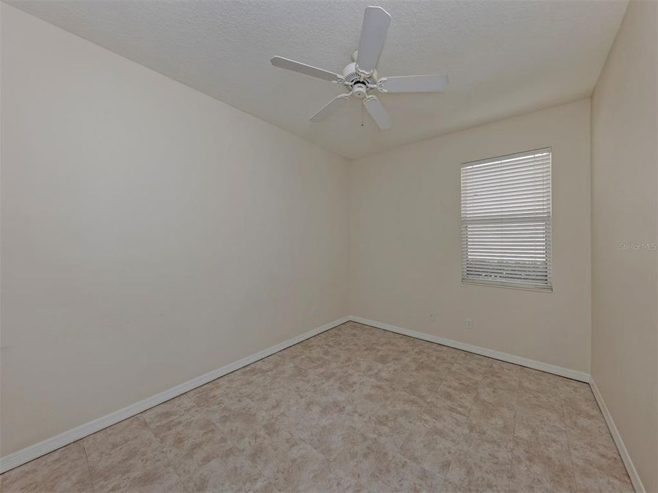 En Venta: $399,000 (3 camas, 2 baños, 2035 Pies cuadrados)