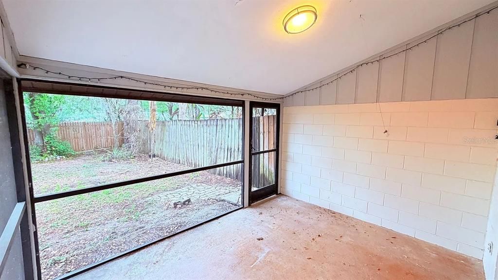 En Renta: $1,950 (2 camas, 2 baños, 936 Pies cuadrados)