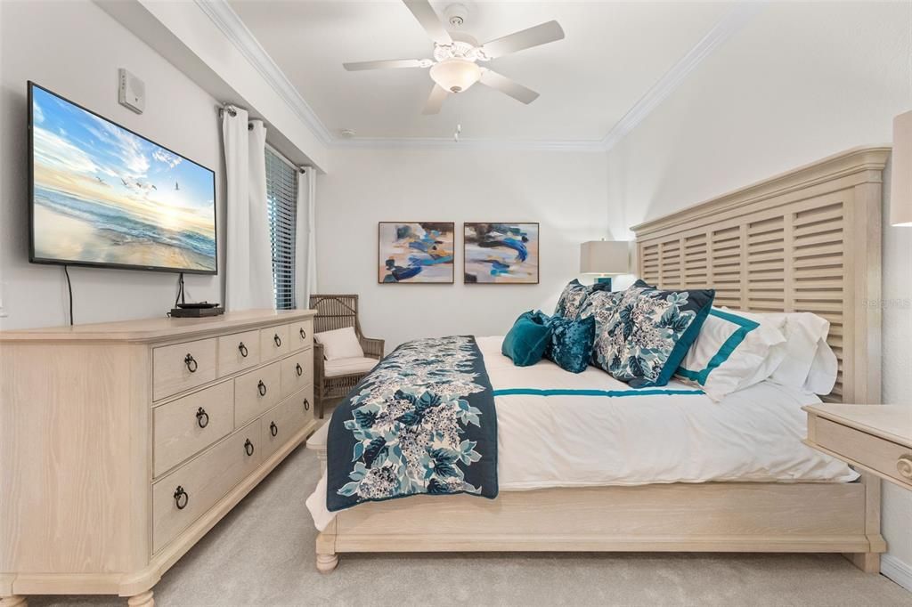 Activo con contrato: $249,000 (2 camas, 2 baños, 1142 Pies cuadrados)