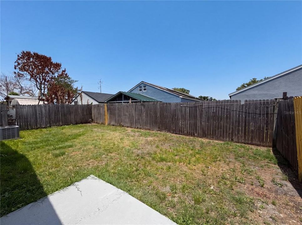 Active With Contract: $285,000 (3 beds, 2 baths, 1165 Square Feet)
