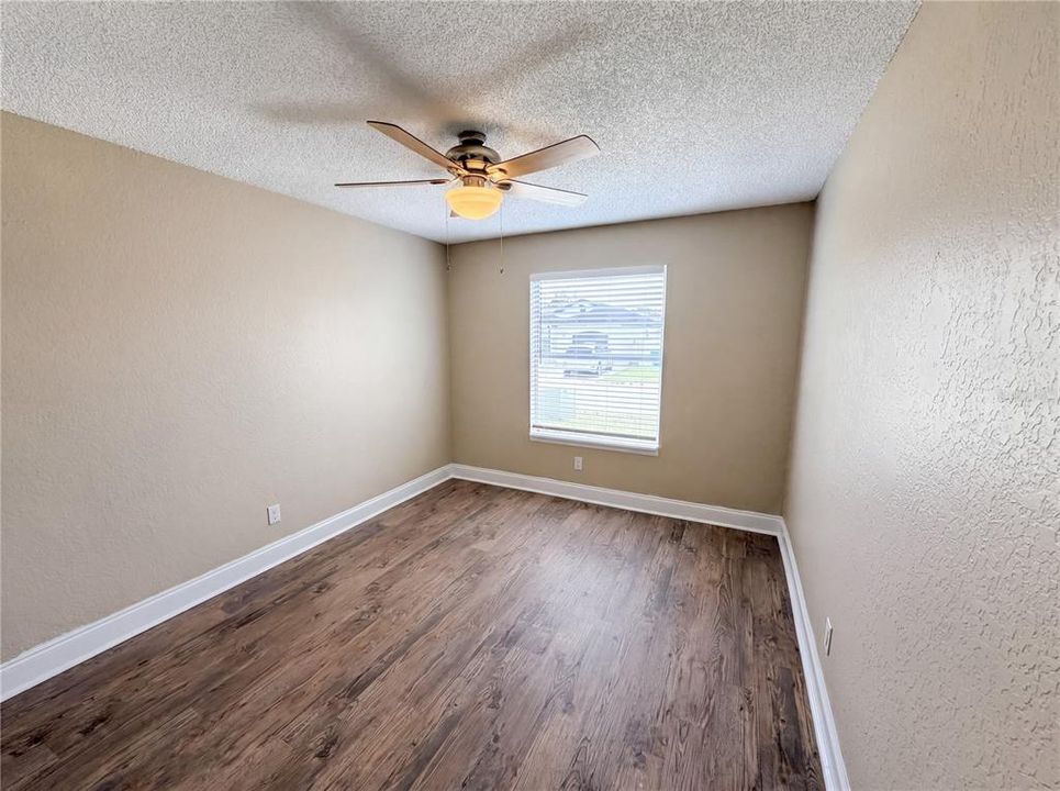 Active With Contract: $285,000 (3 beds, 2 baths, 1165 Square Feet)