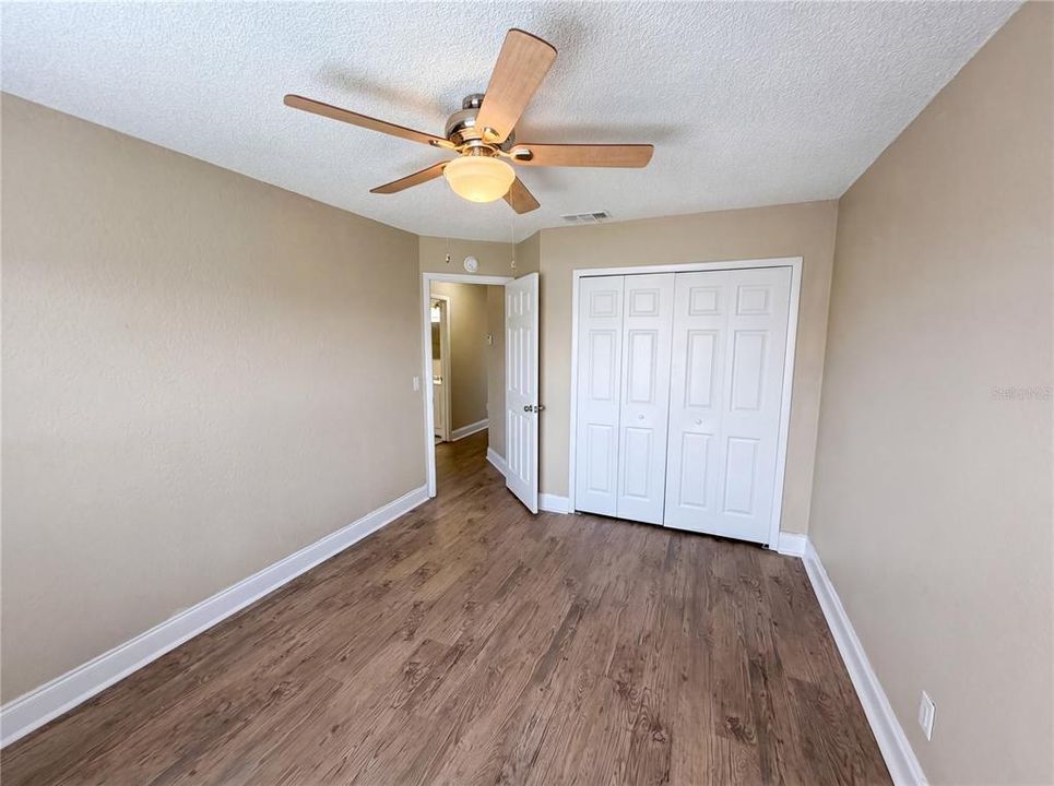 Active With Contract: $285,000 (3 beds, 2 baths, 1165 Square Feet)