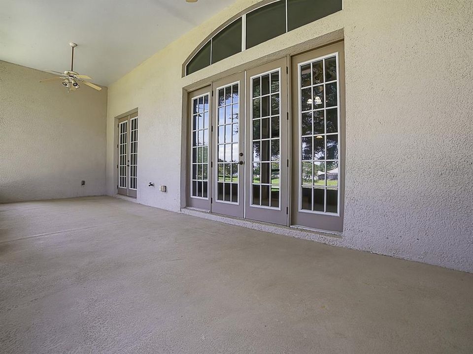 En Venta: $535,000 (3 camas, 2 baños, 3112 Pies cuadrados)