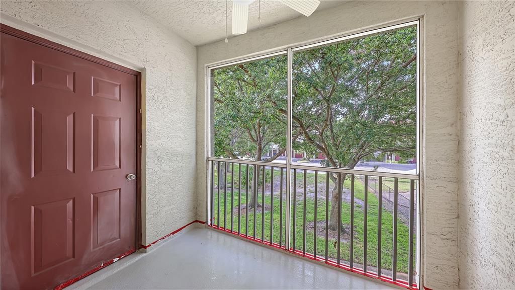 En Venta: $299,202 (3 camas, 3 baños, 1359 Pies cuadrados)