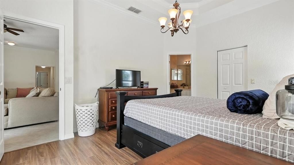 En Venta: $269,900 (3 camas, 2 baños, 1342 Pies cuadrados)