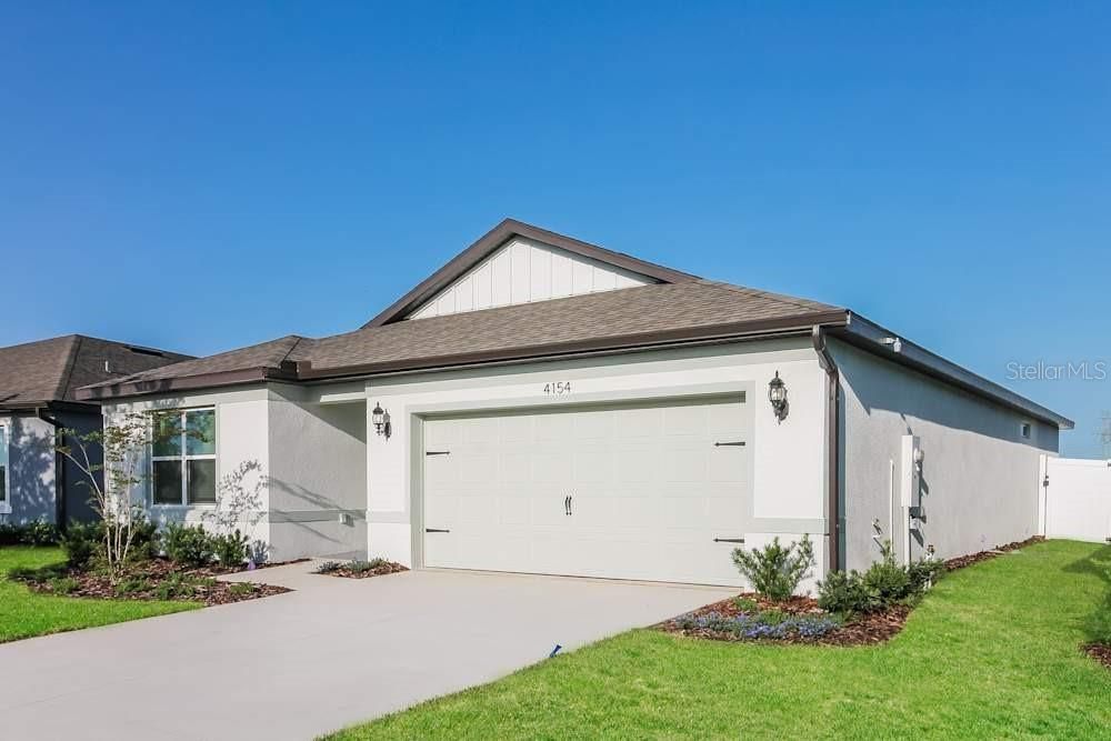 For Rent: $2,149 (3 beds, 2 baths, 1662 Square Feet)