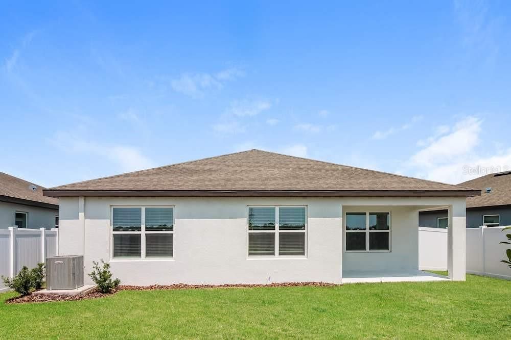 For Rent: $2,149 (3 beds, 2 baths, 1662 Square Feet)