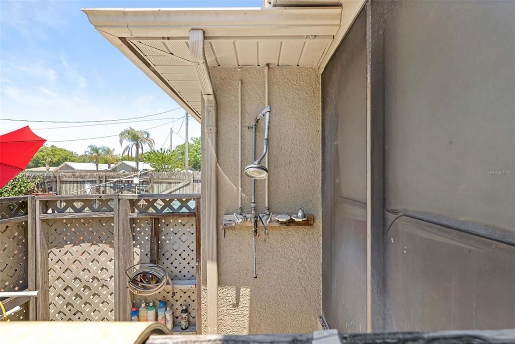 For Sale: $254,000 (2 beds, 2 baths, 1284 Square Feet)