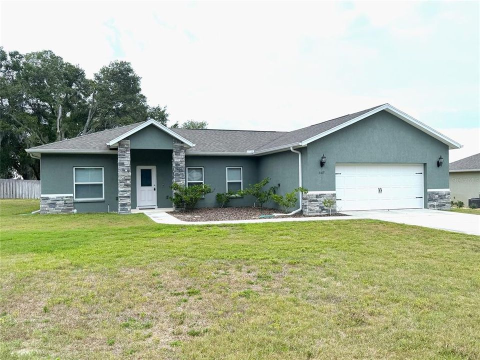For Rent: $1,800 (3 beds, 2 baths, 1535 Square Feet)