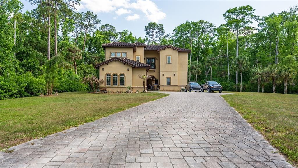 En Venta: $239,900 (9.34 acres)