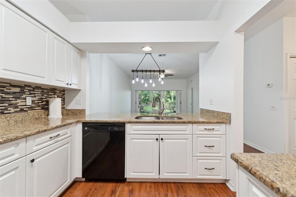For Sale: $234,000 (2 beds, 2 baths, 1368 Square Feet)