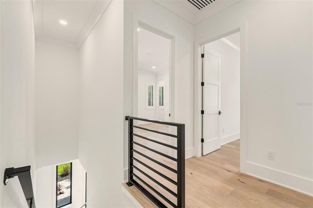 На продажу: $2,685,000 (6 спален, 5 ванн, 4633 Квадратных фут)