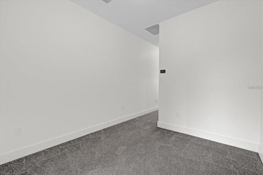 В аренду: $2,875 (3 спален, 2 ванн, 1800 Квадратных фут)